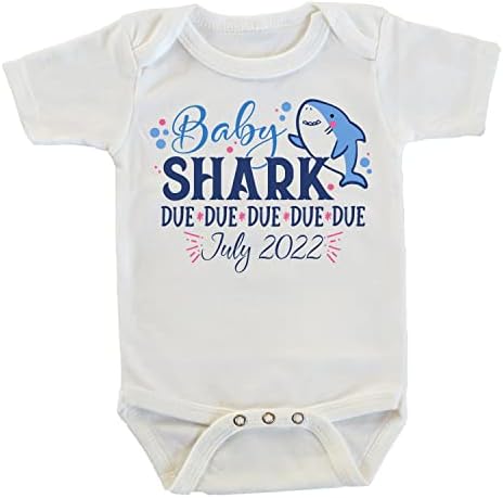 Bebek Köpekbalığı Hamileliği Duyurusu Onesie / Bodysuit (Temmuz 2022)